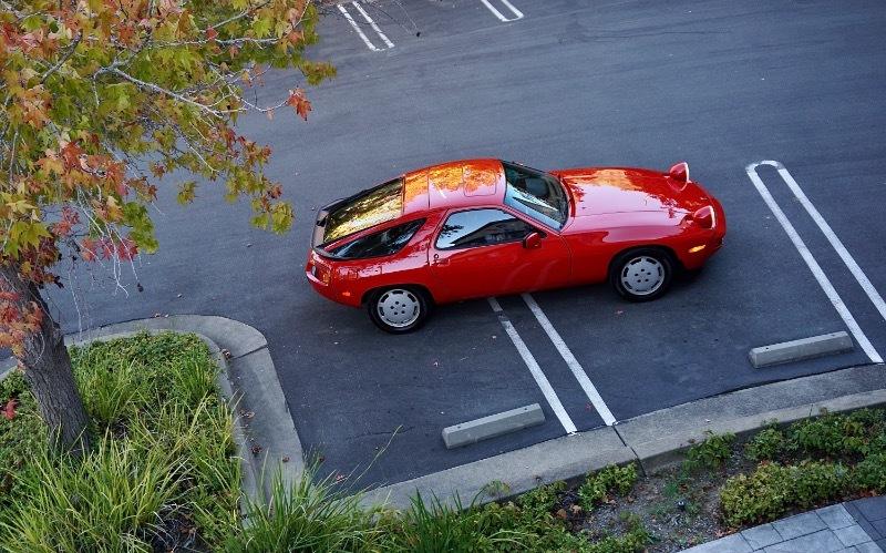 Porsche 928S 2dr Coupe 5-Spd 1986