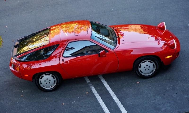 Porsche 928S 2dr Coupe 5-Spd 1986