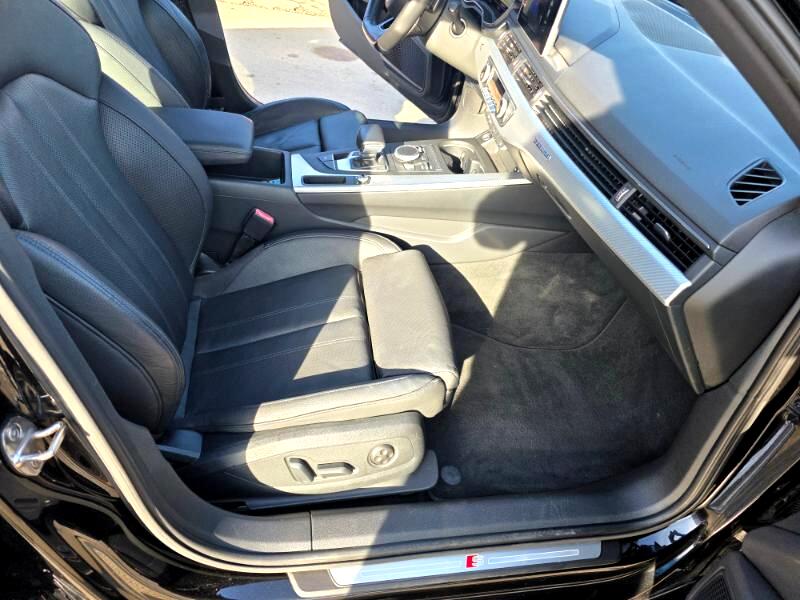 Audi A4 2.0T Premium Plus quattro Sedan 2017