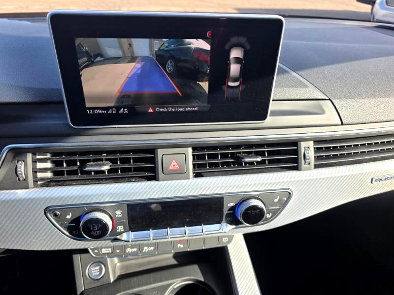 Audi A4 2.0T Premium Plus quattro Sedan 2017