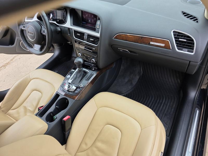 Audi A4 2.0T Premium Plus quattro Sedan AWD 8A 2016