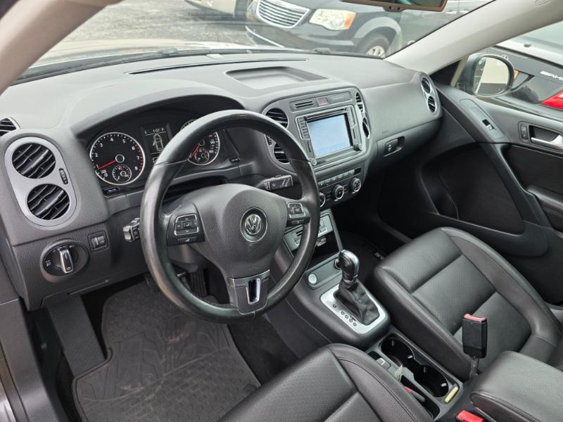 Volkswagen Tiguan SE 2016