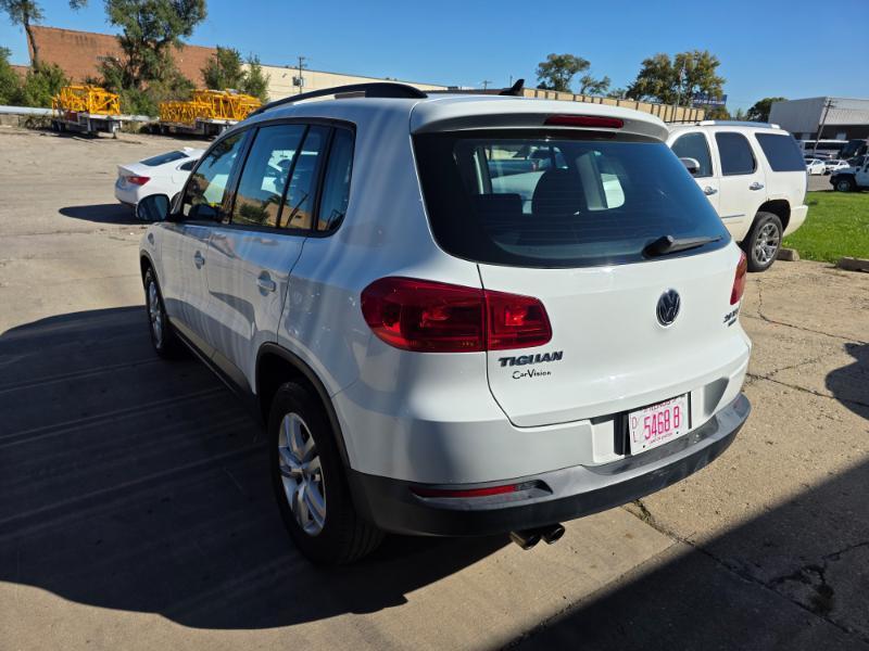 Volkswagen Tiguan S 4Motion 2015
