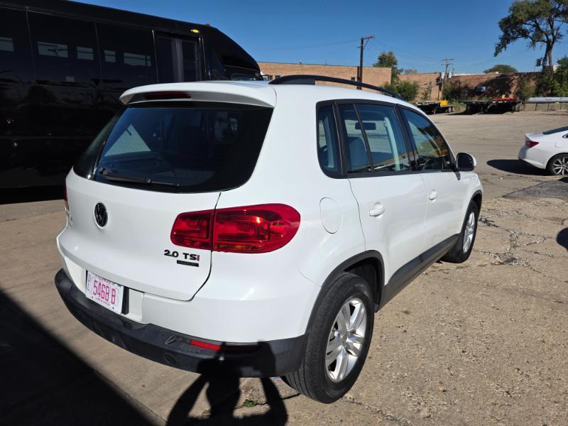 Volkswagen Tiguan S 4Motion 2015