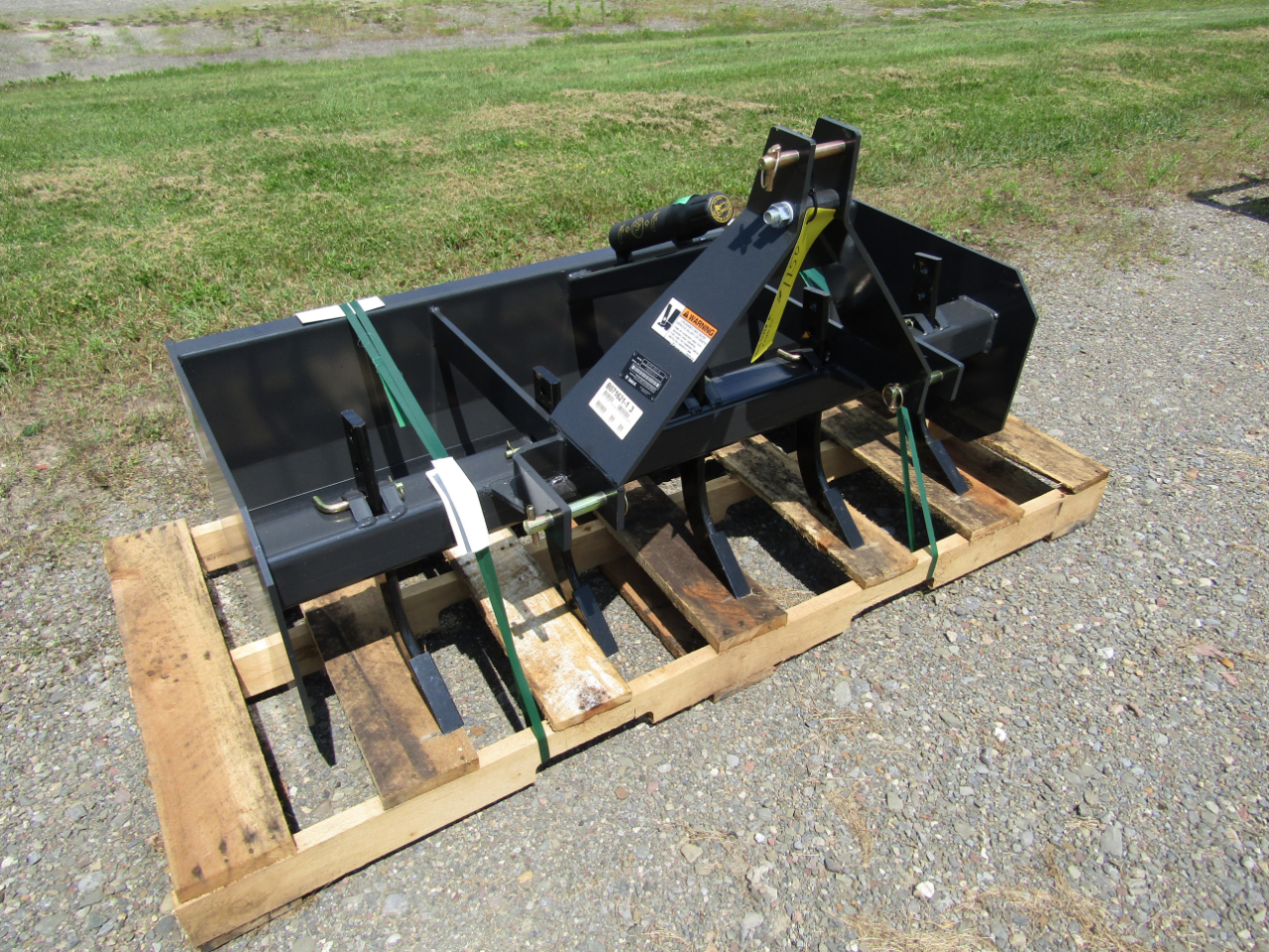 New 2022 Bobcat Attachment BOX BLADE 60 for Sale in Norwich NY 13815