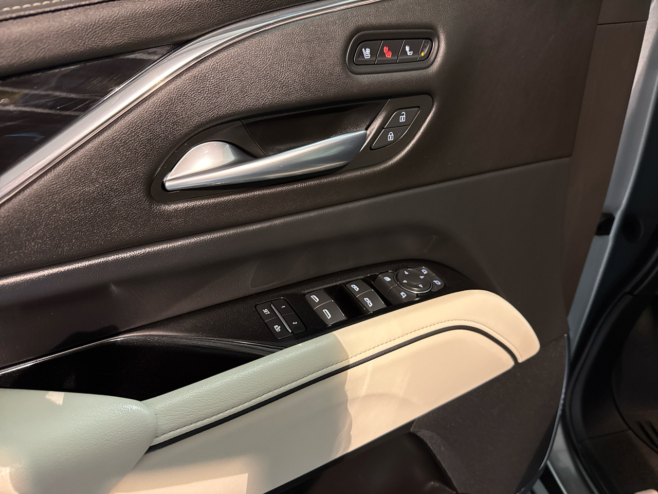 Cadillac Escalade Sport AWD 2023