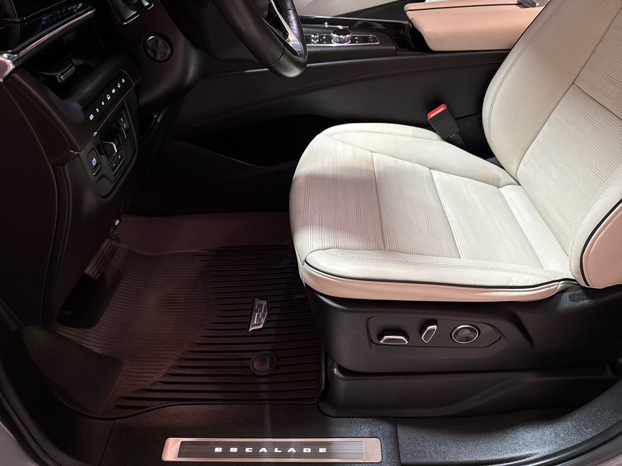 Cadillac Escalade Sport AWD 2023