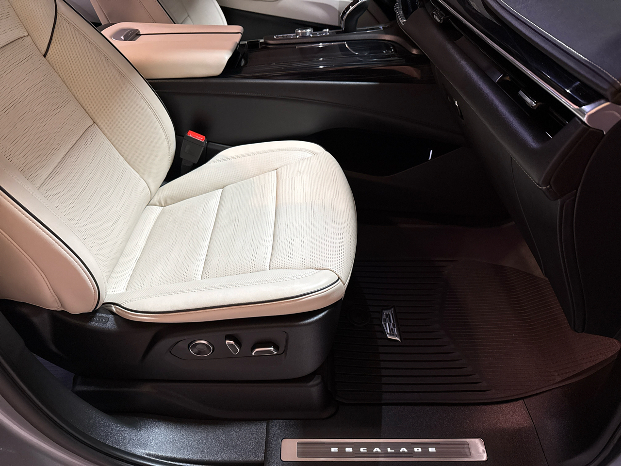 Cadillac Escalade Sport AWD 2023