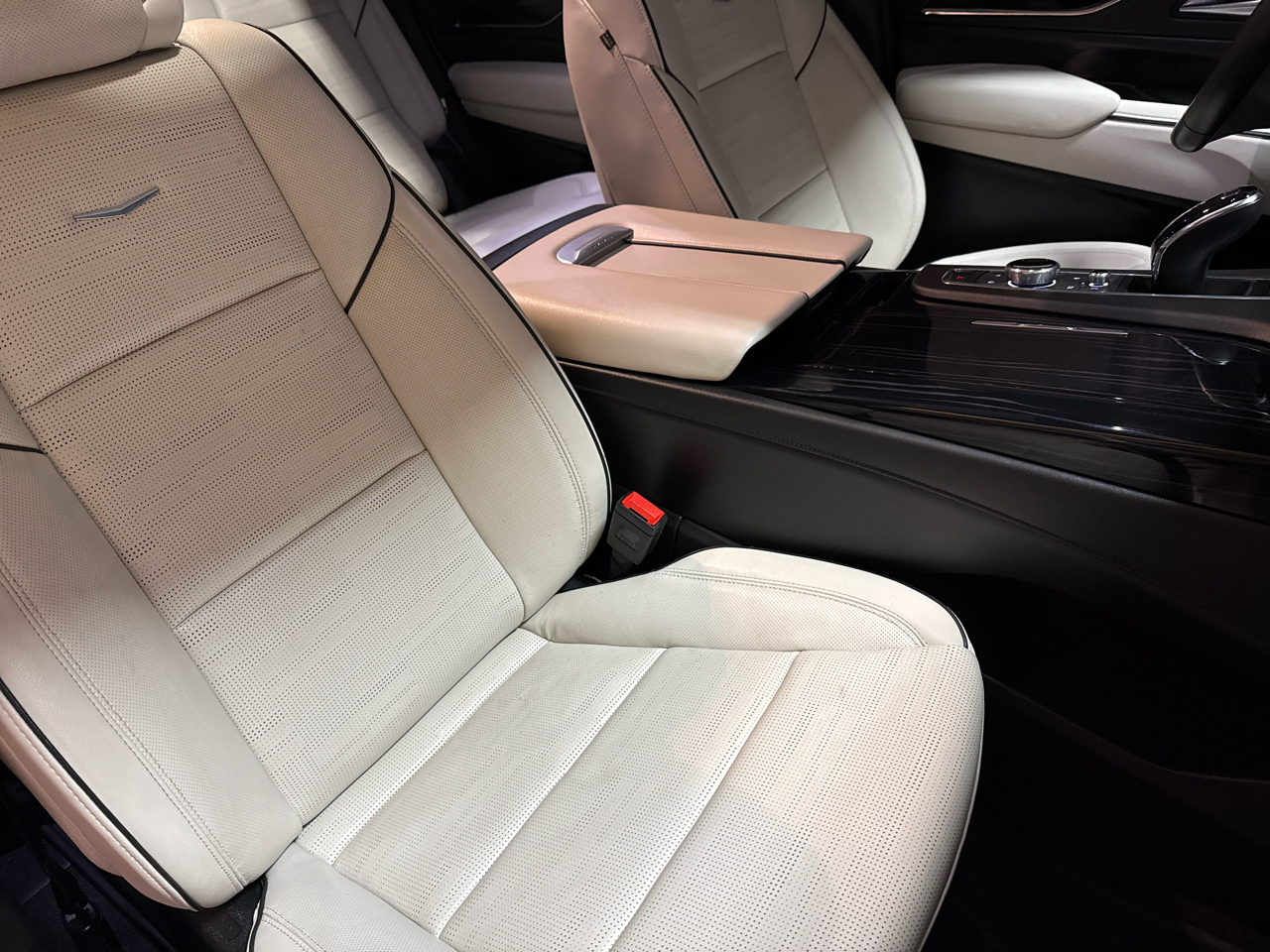 Cadillac Escalade Sport AWD 2023