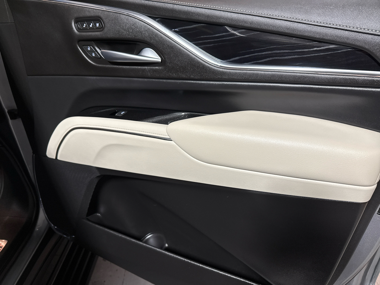 Cadillac Escalade Sport AWD 2023