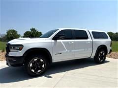 2021 RAM 1500  2021 RAM 1500