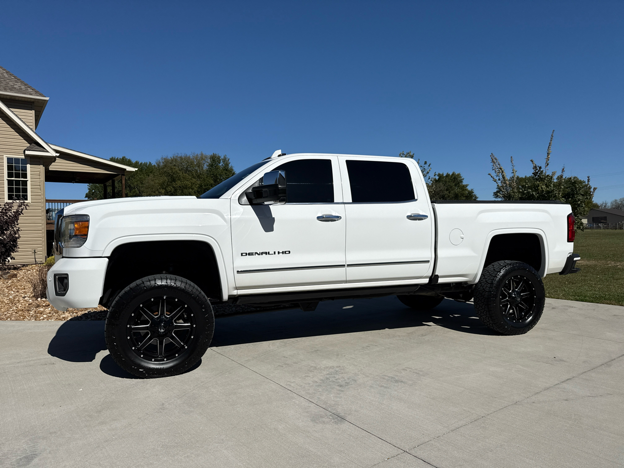 2015 GMC Sierra 2500 Denali HD Denali