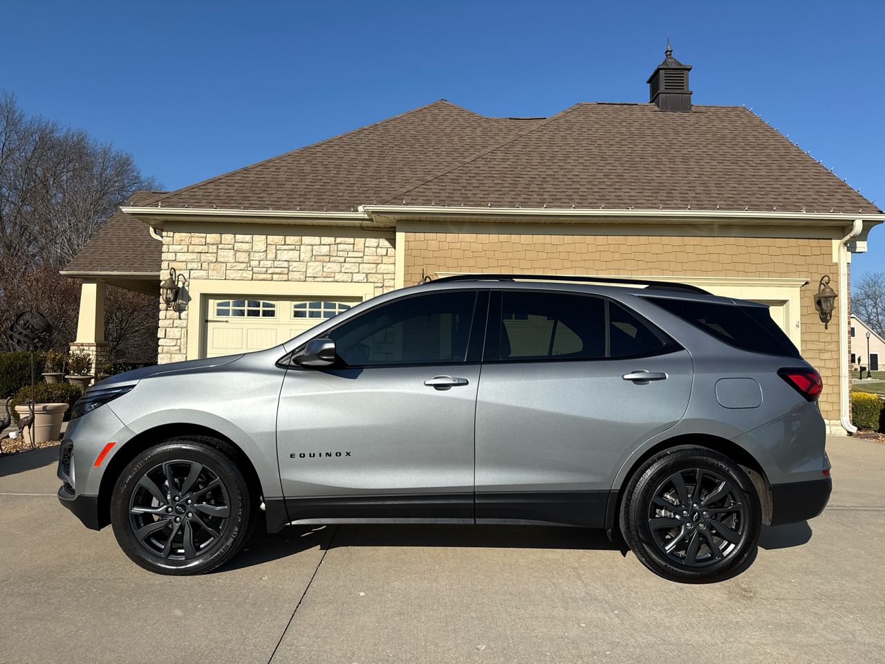 Chevrolet Equinox AWD 4dr RS 2023