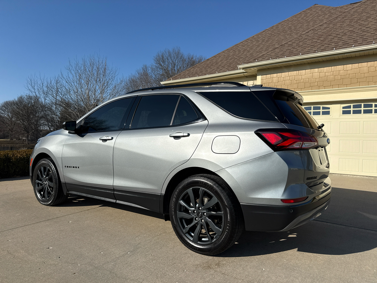 Chevrolet Equinox AWD 4dr RS 2023