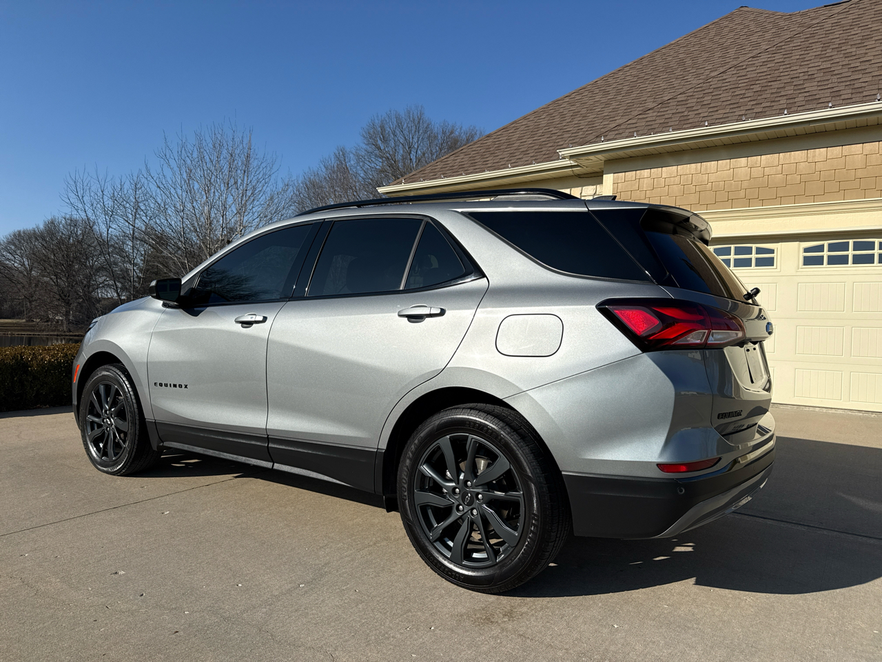 Chevrolet Equinox AWD 4dr RS 2023