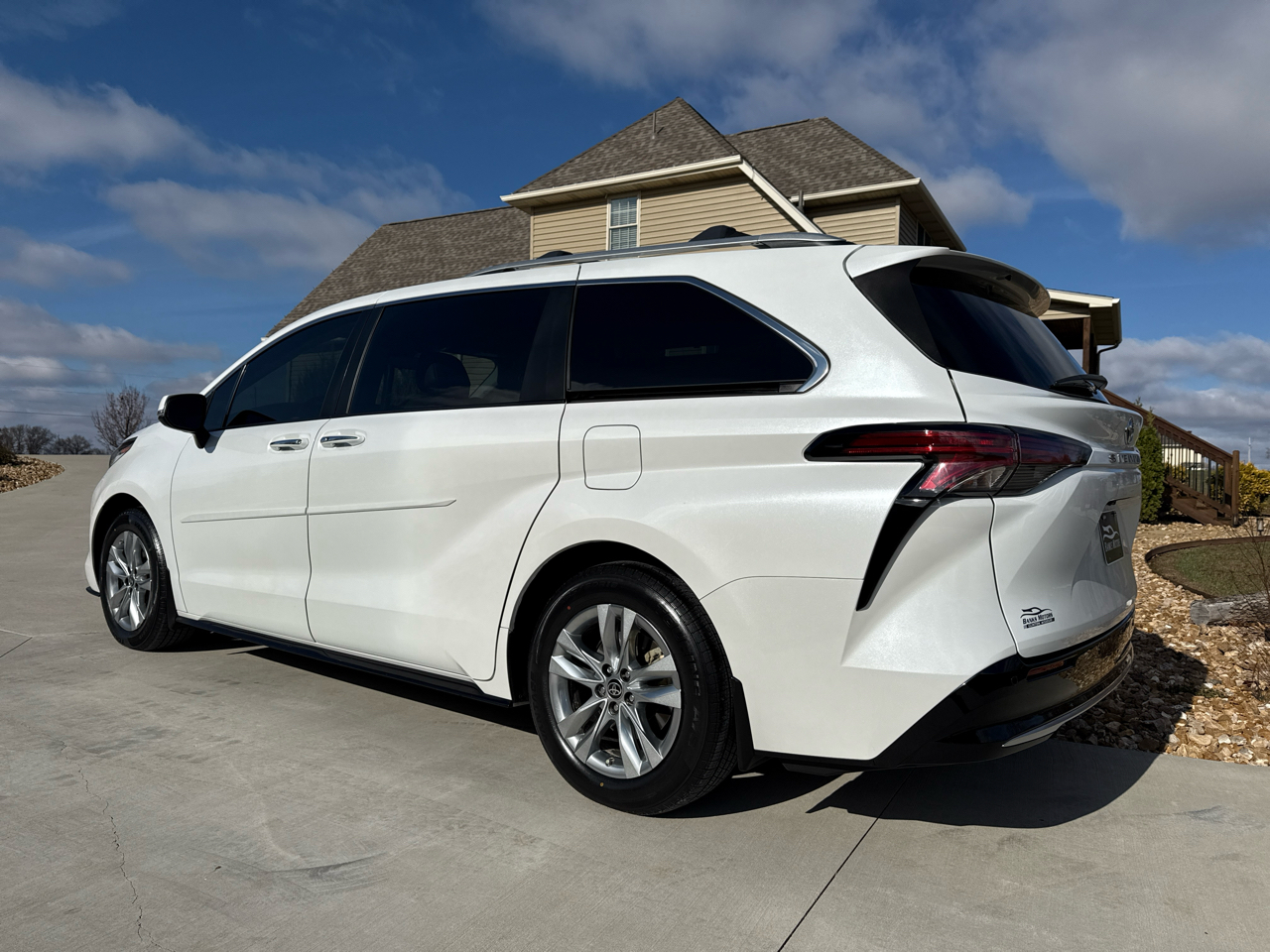 Toyota Sienna Limited FWD 7-Passenger (Natl) 2022