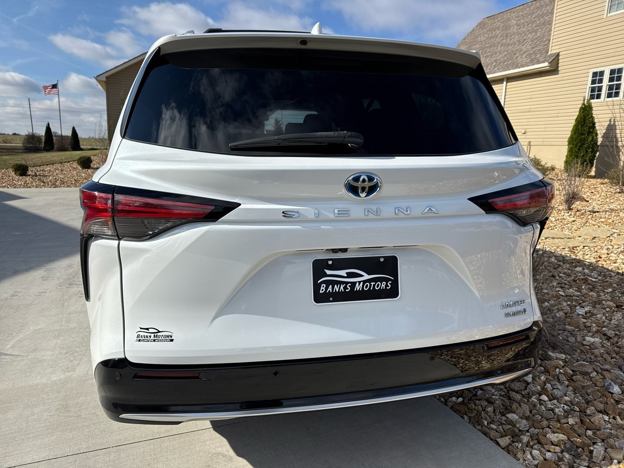 Toyota Sienna Limited FWD 7-Passenger (Natl) 2022