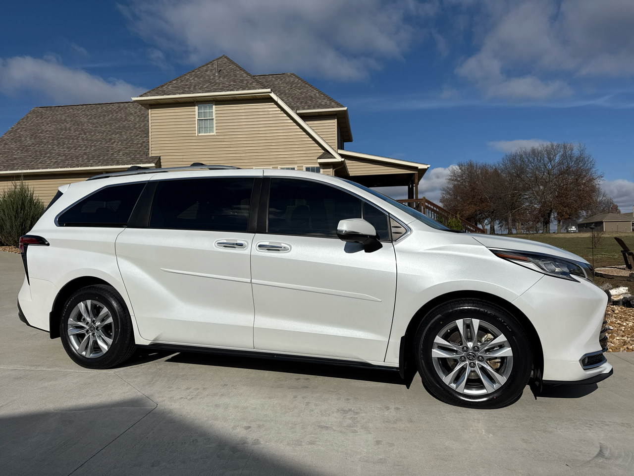 Toyota Sienna Limited FWD 7-Passenger (Natl) 2022