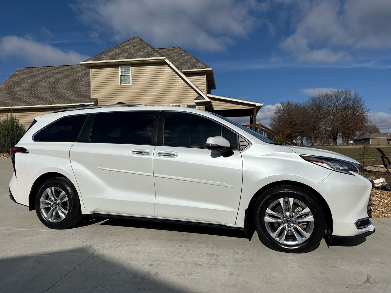 Toyota Sienna Limited FWD 7-Passenger (Natl) 2022