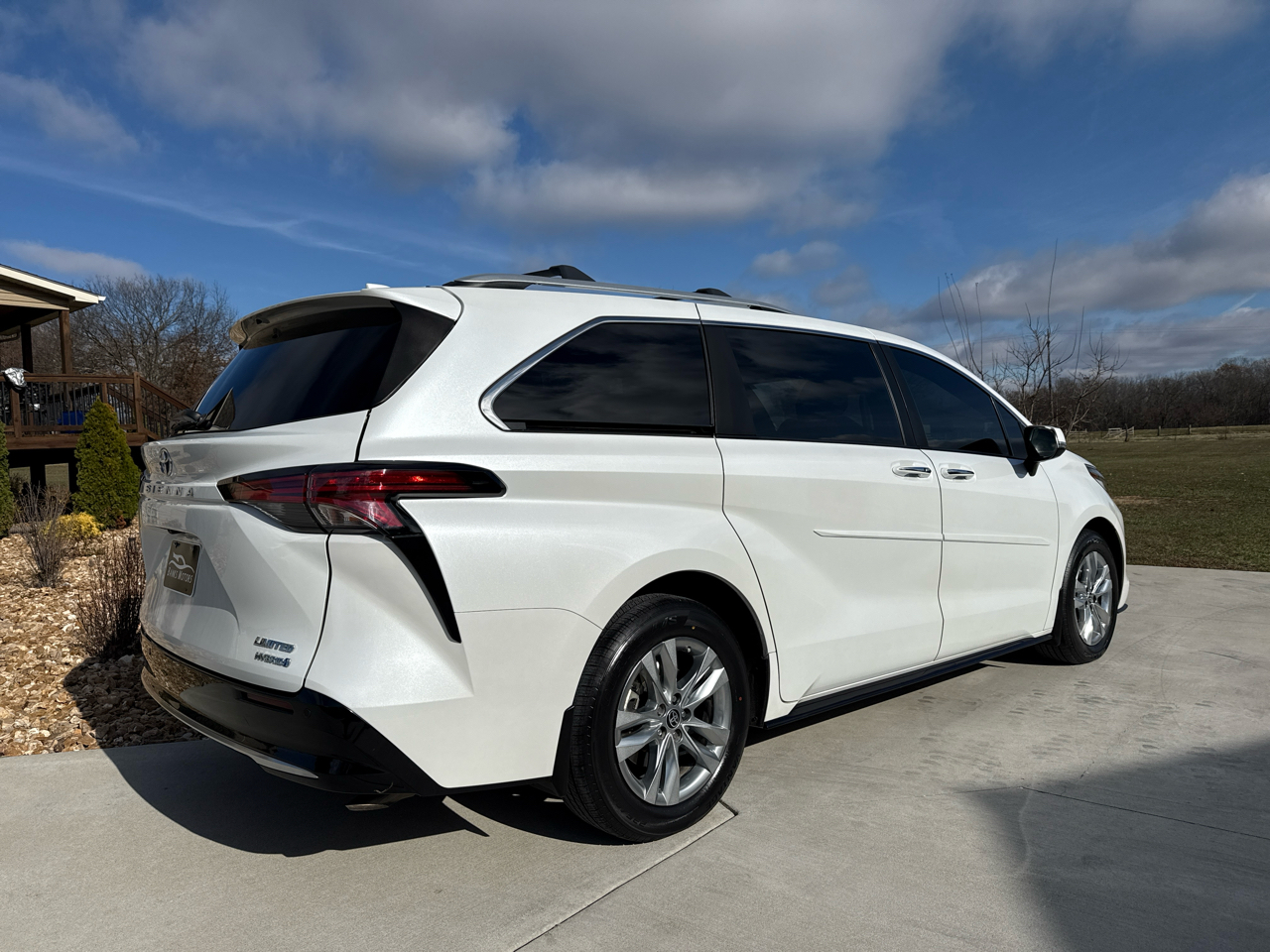 Toyota Sienna Limited FWD 7-Passenger (Natl) 2022