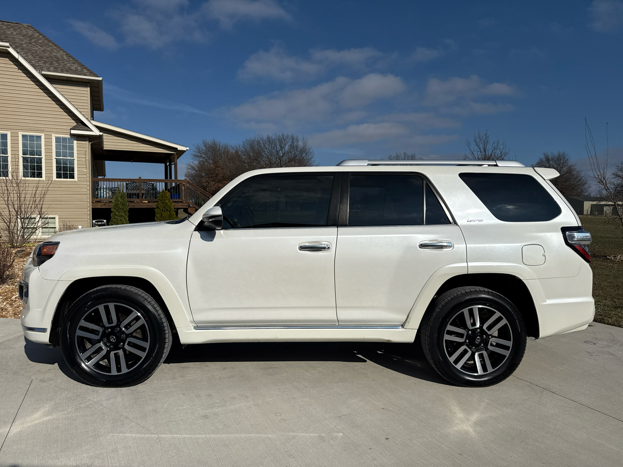 Toyota 4Runner Limited 4WD V6 2014