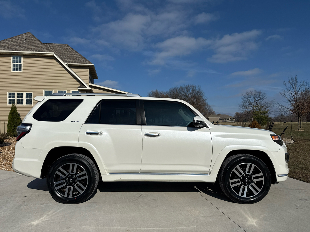 Toyota 4Runner Limited 4WD V6 2014