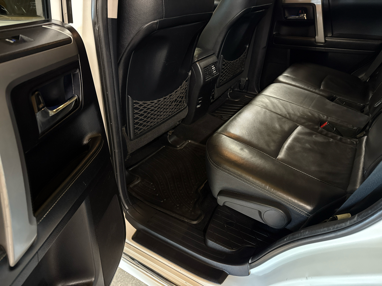 Toyota 4Runner Limited 4WD V6 2014