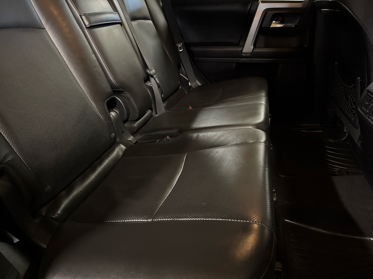 Toyota 4Runner Limited 4WD V6 2014