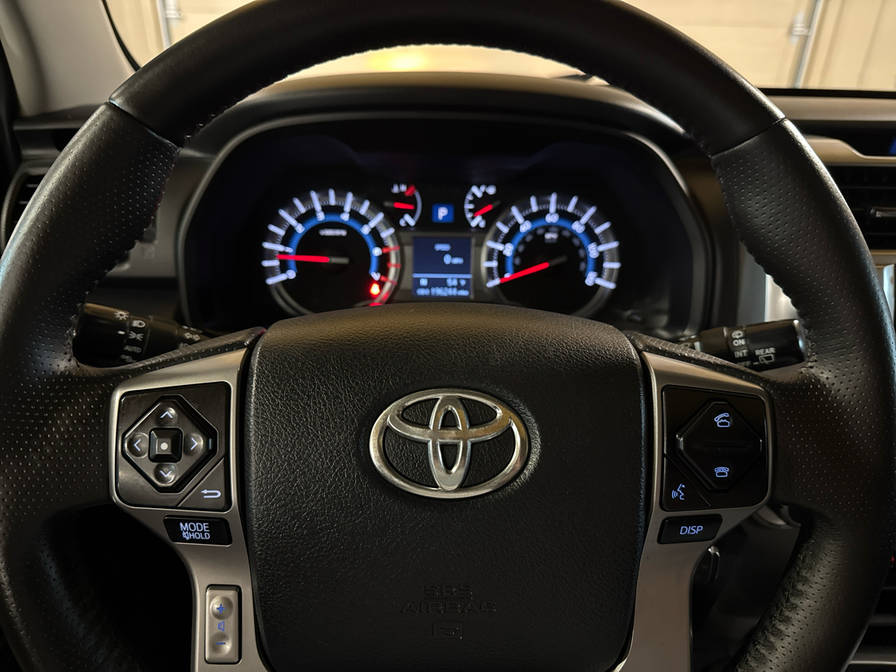 Toyota 4Runner Limited 4WD V6 2014