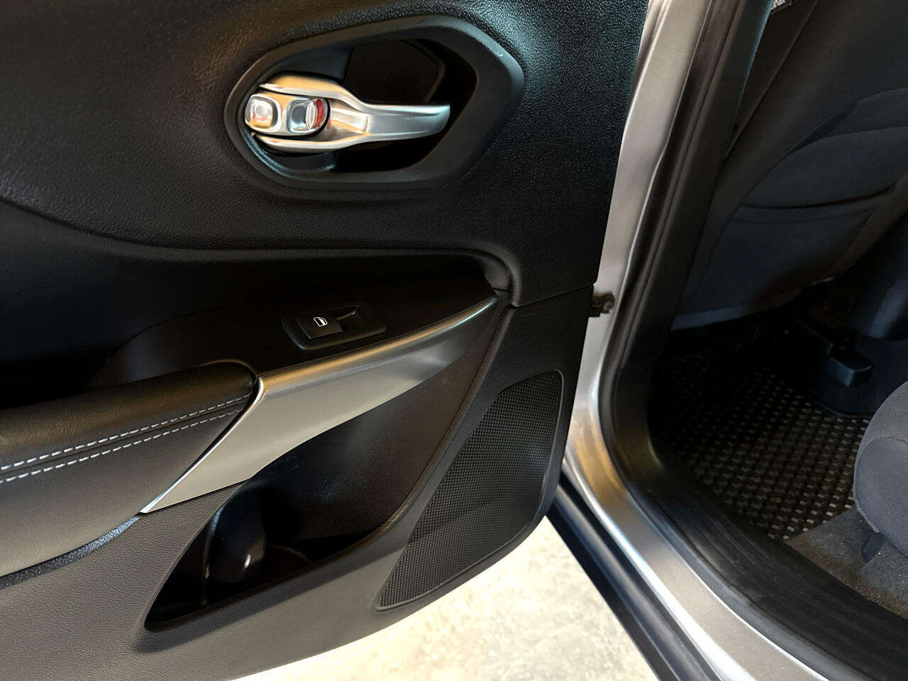 Jeep Cherokee Latitude 4x4 2020