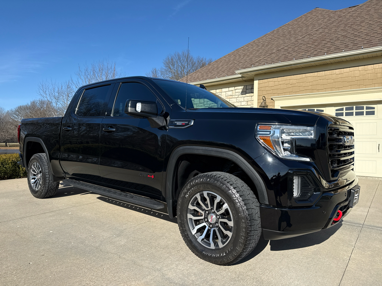 GMC Sierra 1500 AT4 Crew Cab 4WD 2021