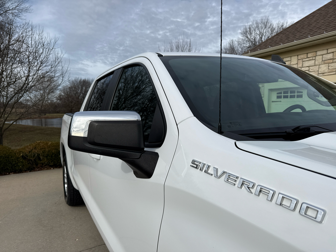 Chevrolet Silverado 1500 4WD Crew Cab 147" LT 2020