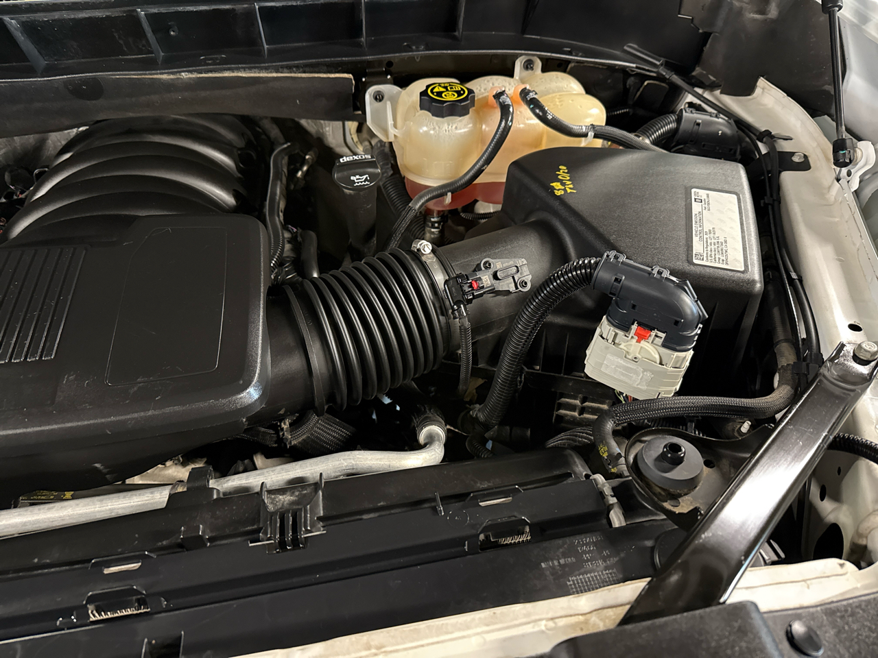 Chevrolet Silverado 1500 4WD Crew Cab 147" LT 2020