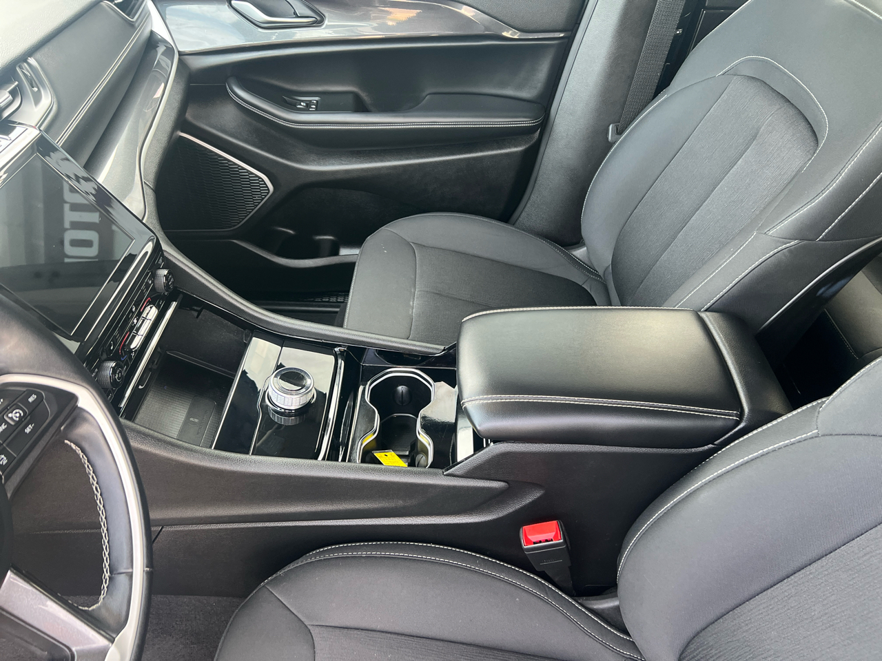 Jeep Grand Cherokee L Laredo 4x4 2022