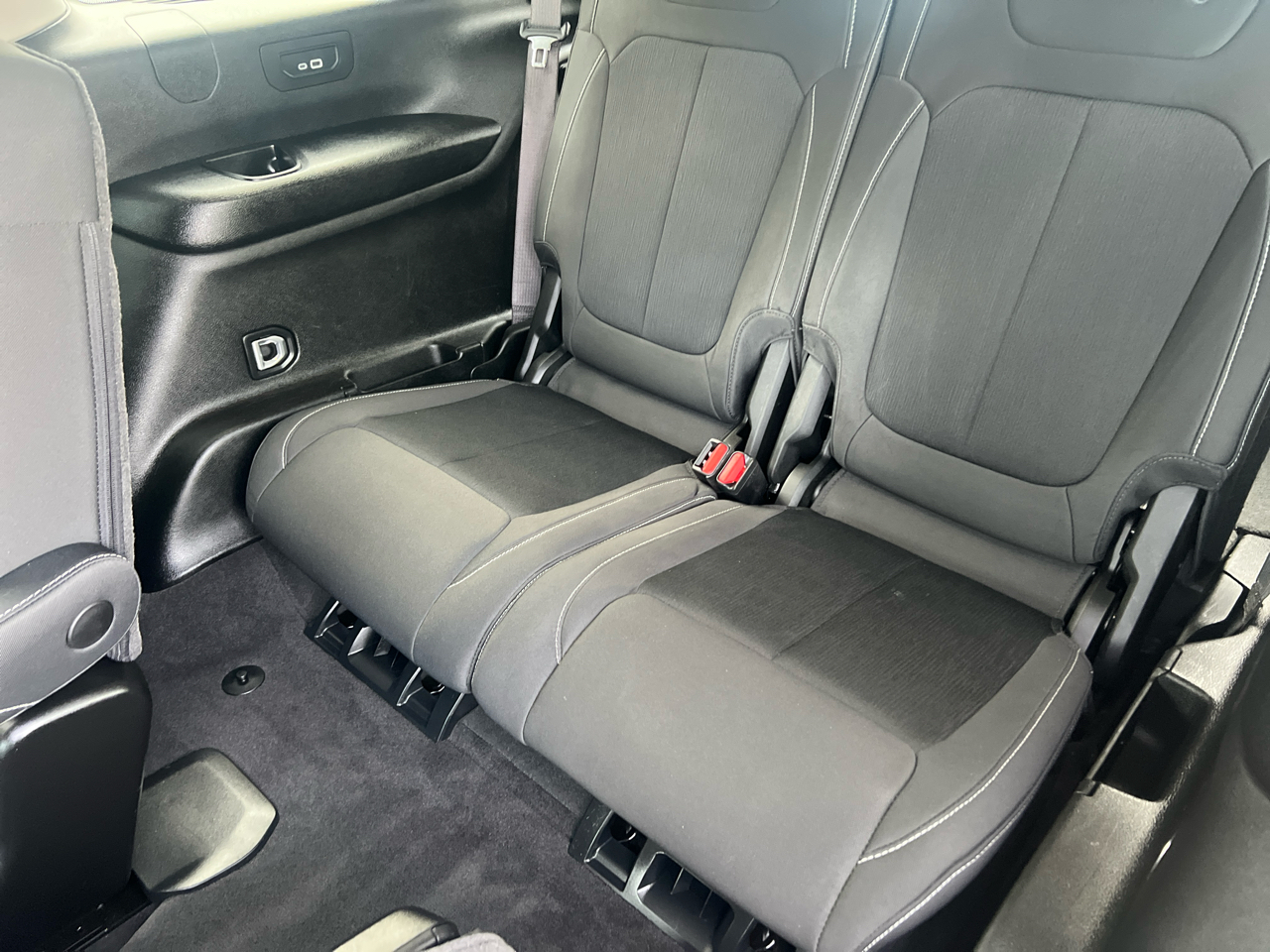 Jeep Grand Cherokee L Laredo 4x4 2022