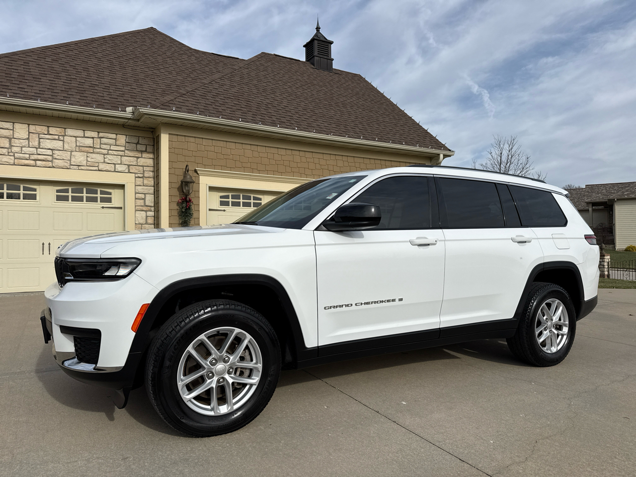 Jeep Grand Cherokee L Laredo 4x4 2022