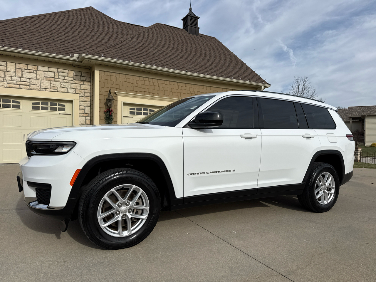 Jeep Grand Cherokee L Laredo 4x4 2022