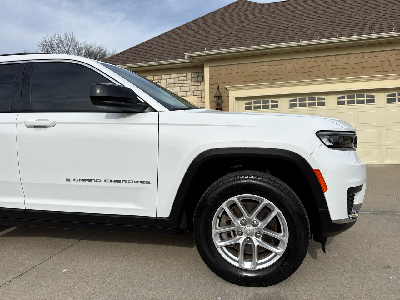 Jeep Grand Cherokee L Laredo 4x4 2022