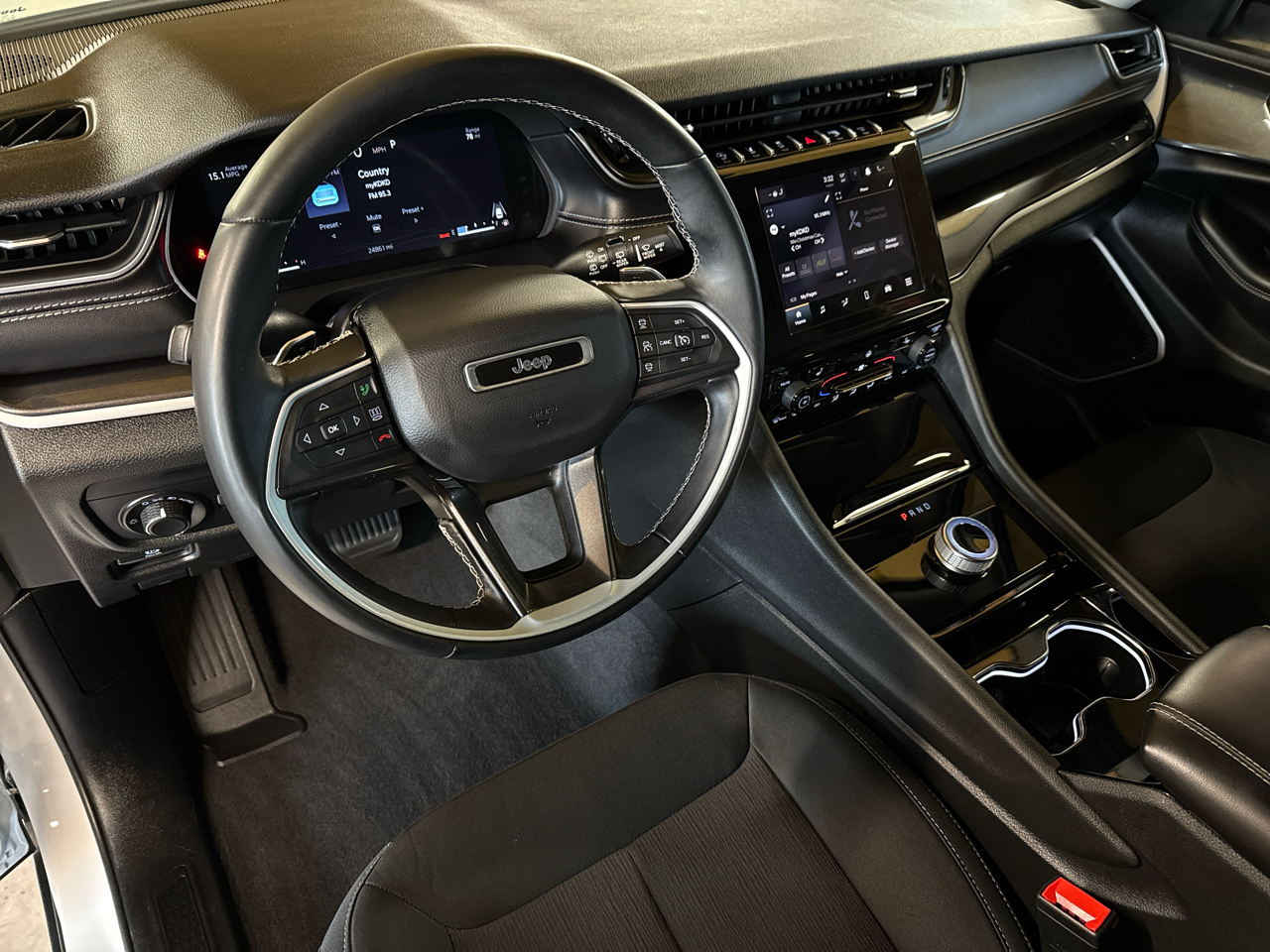 Jeep Grand Cherokee L Laredo 4x4 2022