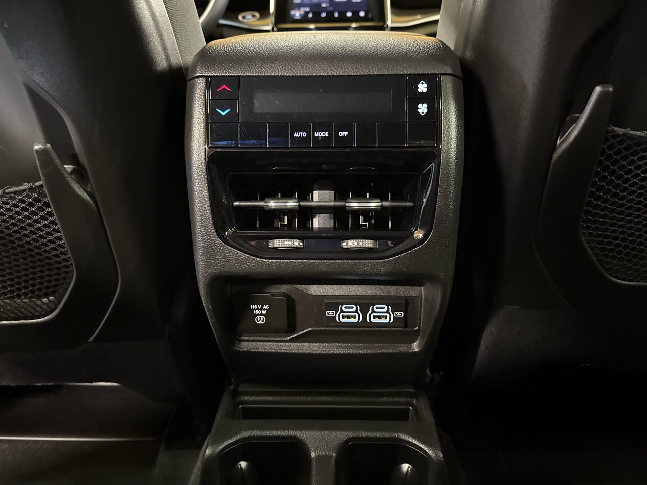 Jeep Grand Cherokee L Laredo 4x4 2022