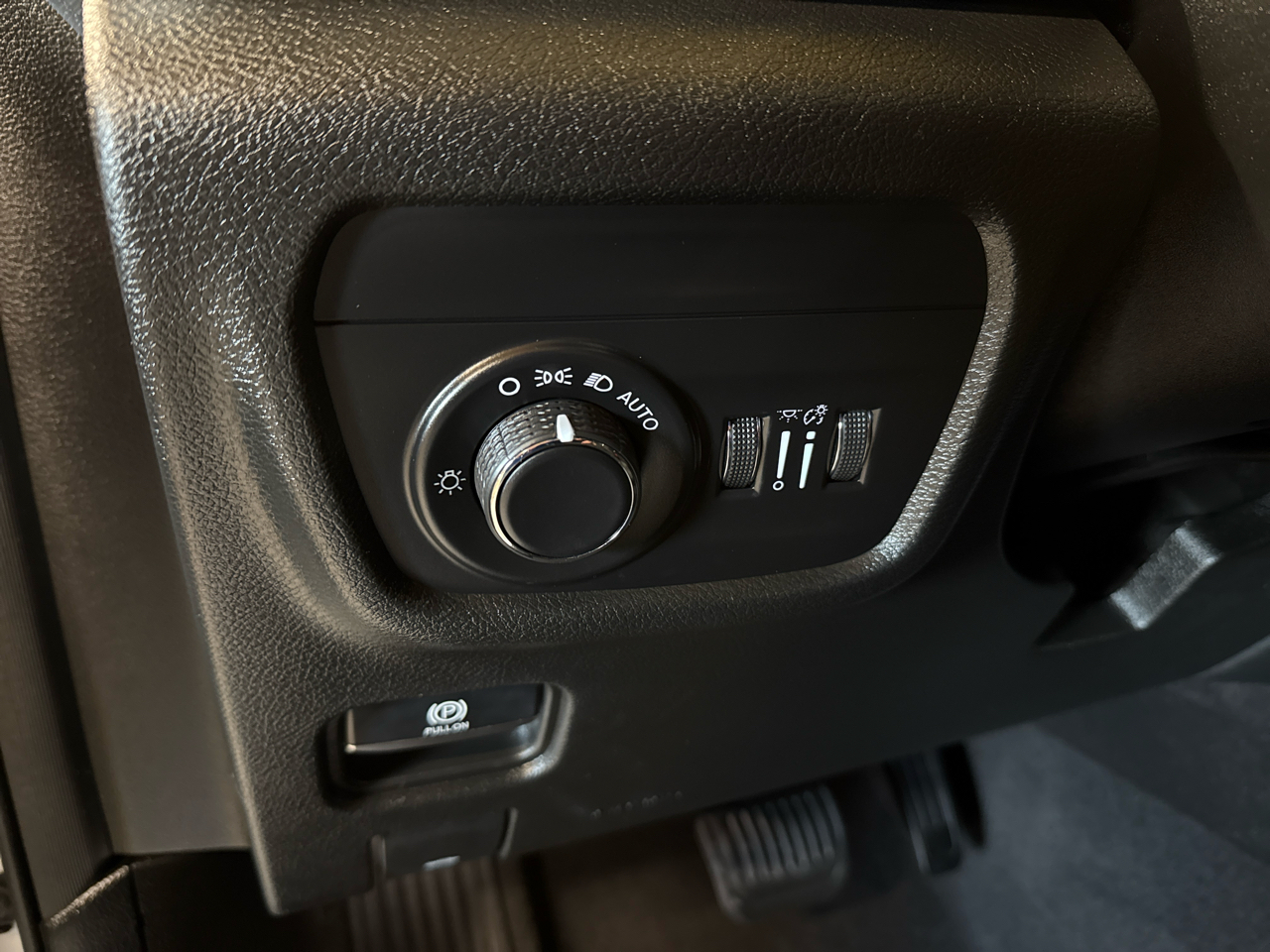 Jeep Grand Cherokee L Laredo 4x4 2022