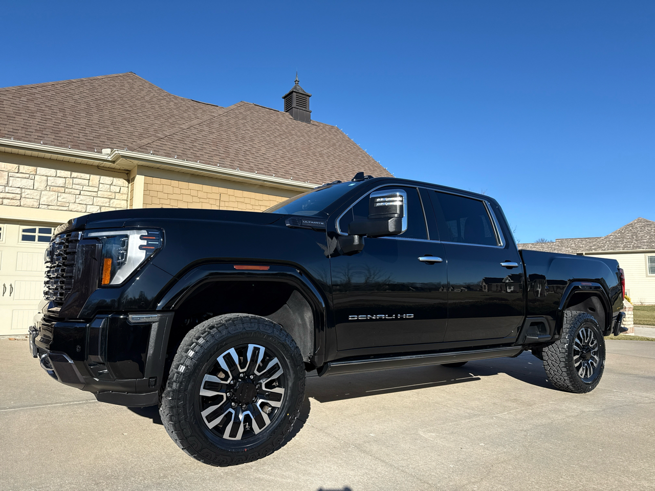 2024 GMC Sierra 2500HD Denali Ultimate Crew Cab 4WD