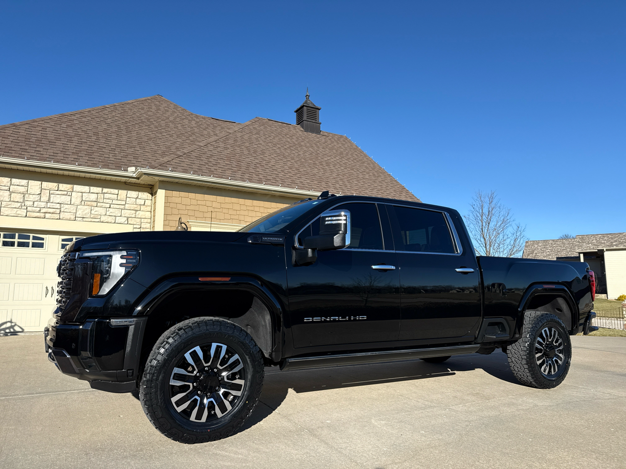 2024 GMC Sierra 2500HD Denali Ultimate Crew Cab 4WD