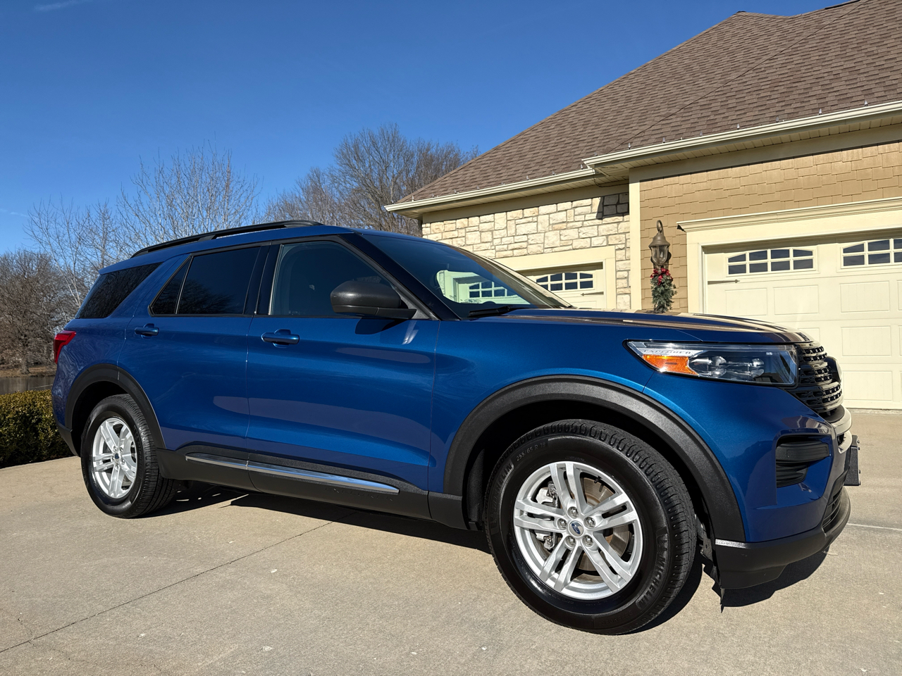 Ford Explorer XLT 4WD 2020