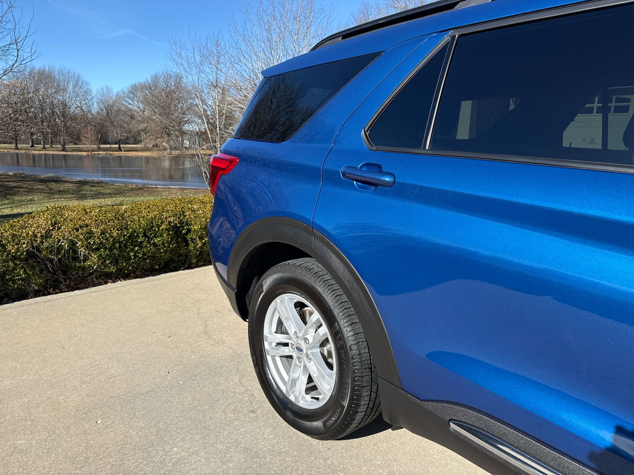 Ford Explorer XLT 4WD 2020