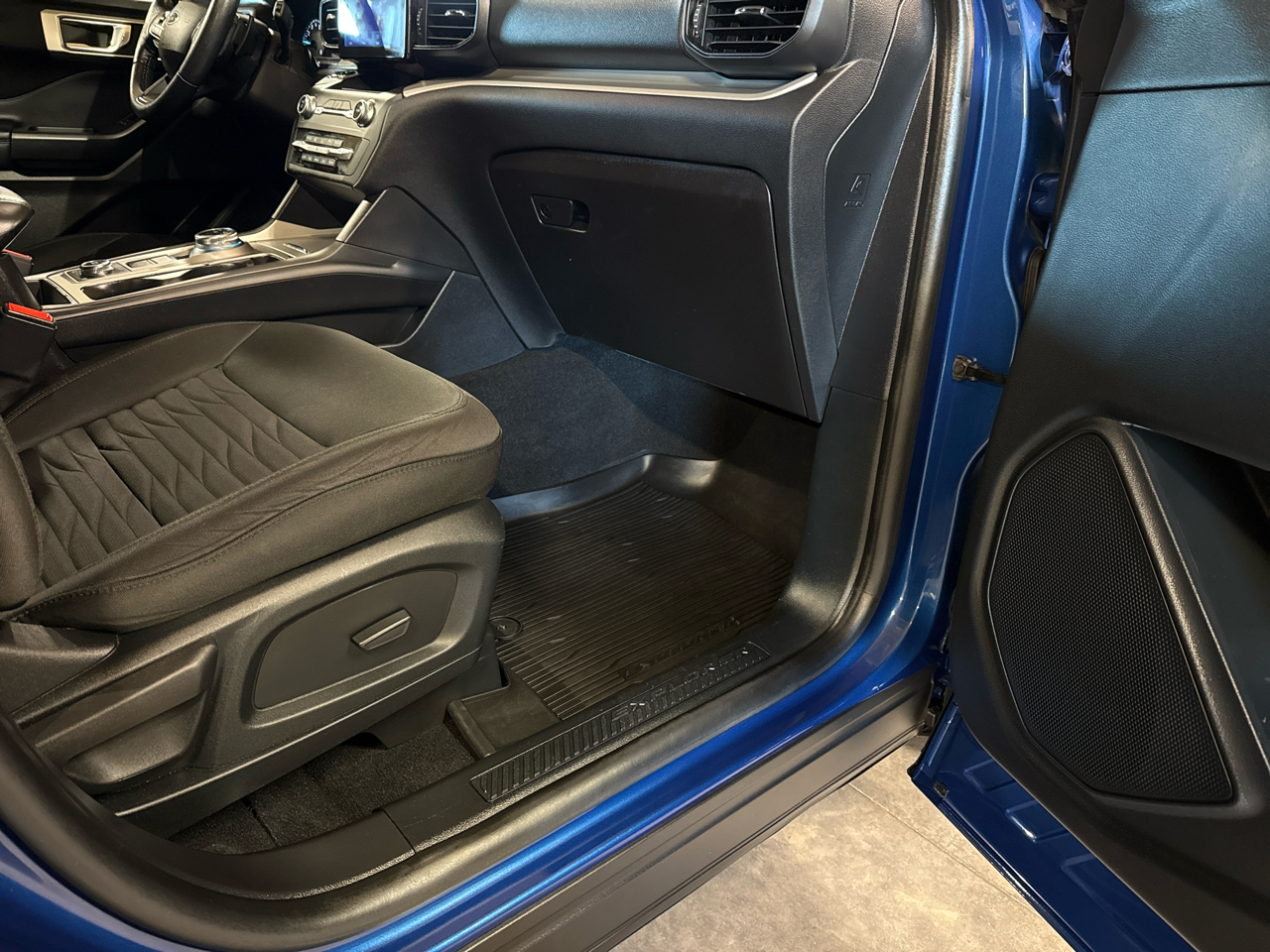 Ford Explorer XLT 4WD 2020