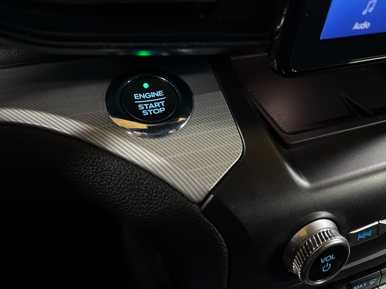 Ford Explorer XLT 4WD 2020