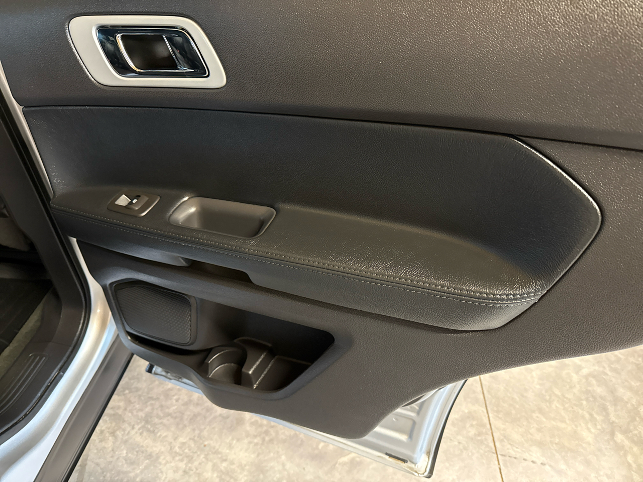 Ford Explorer 4WD 4dr XLT 2014