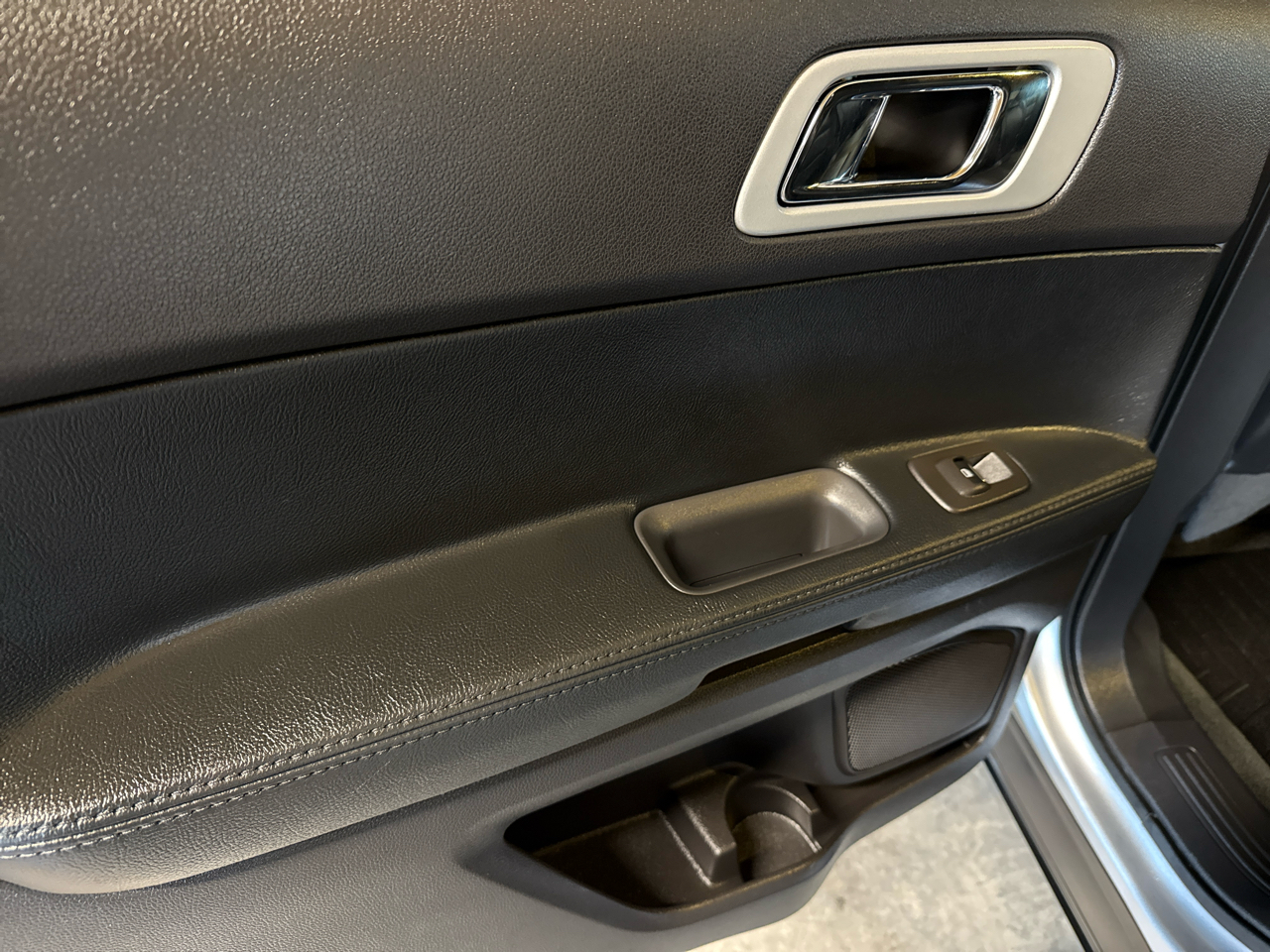 Ford Explorer 4WD 4dr XLT 2014