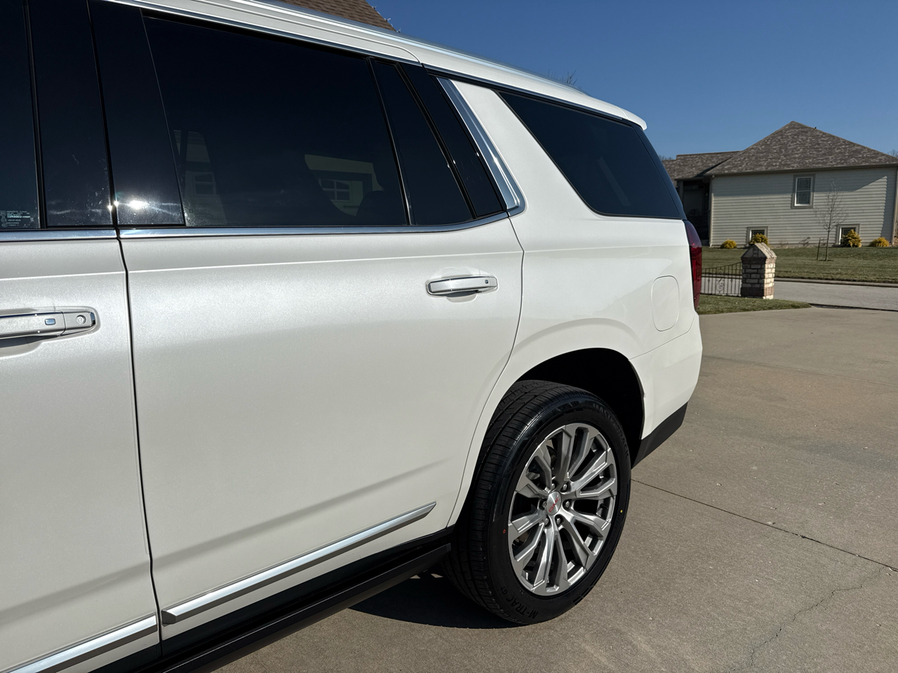GMC Yukon 4WD 4dr Denali 2021